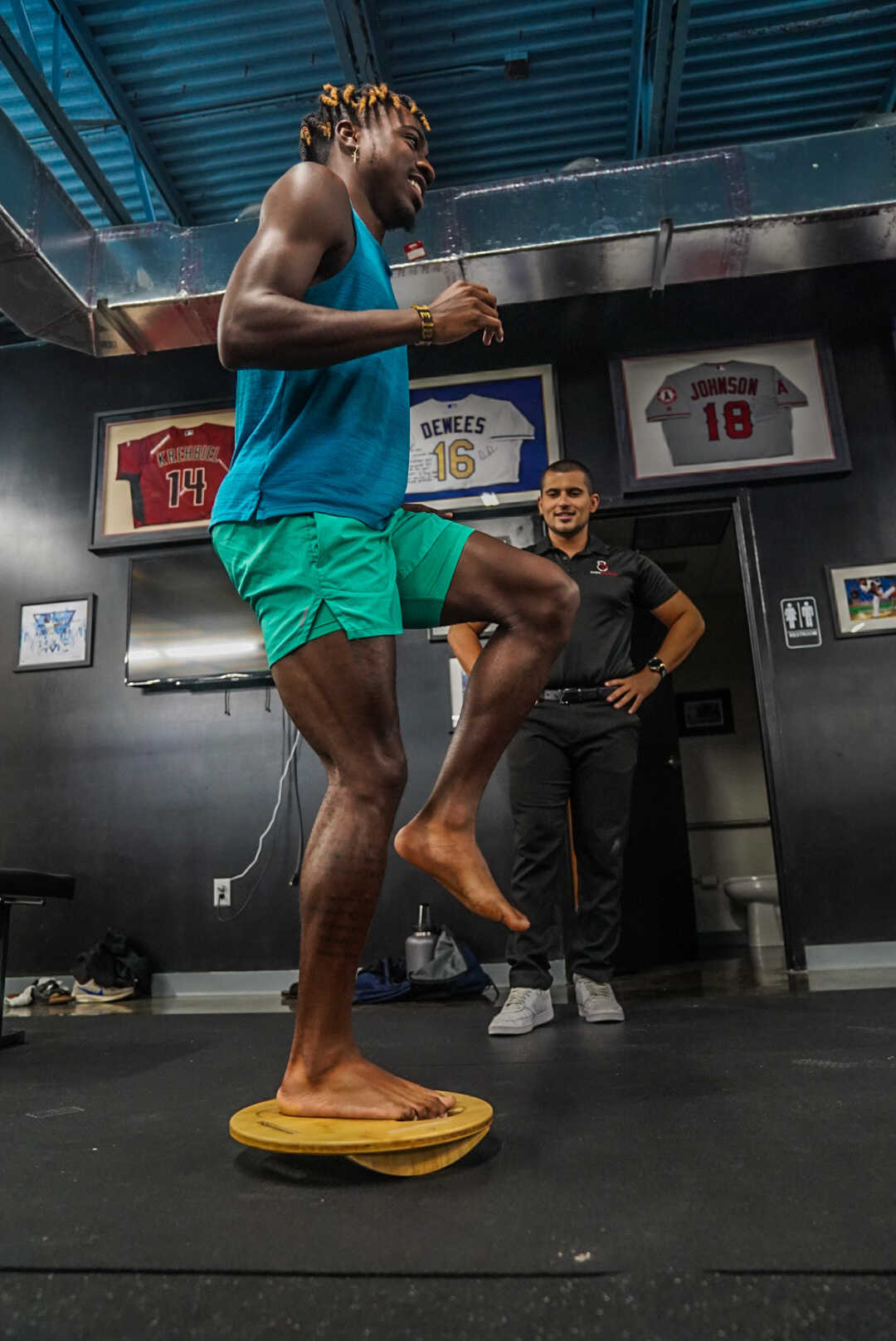 Lateral Hip Pain in Runners Hip Pain Strength & Spine Chiropractic